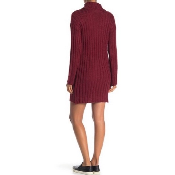 NWT Angie Large Rib Knit Sweater Dress in Wine Red - Picture 2 of 4